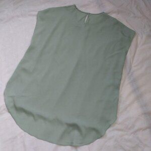 Urben Mint-colored Top